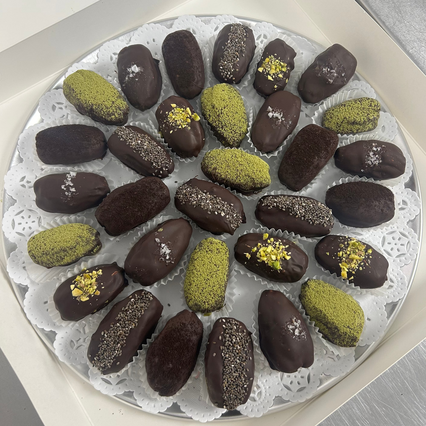 Large Tray of 40